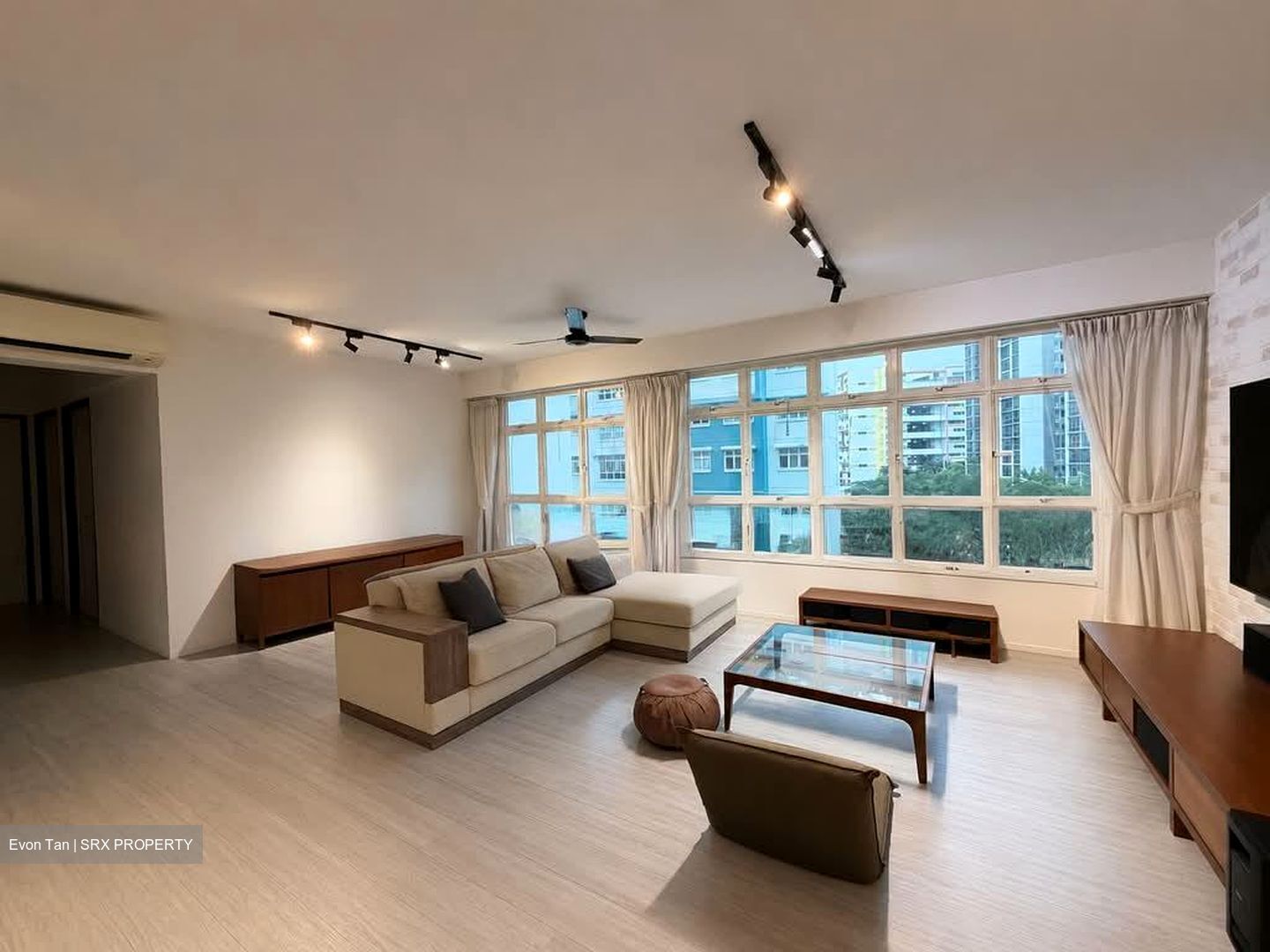 Blk 318B Yishun Greenwalk (Yishun), HDB 5 Rooms #588632621